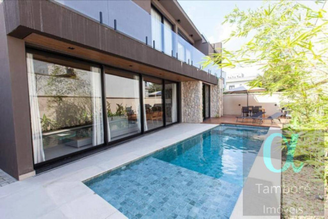 Imagem Casa com 4 Quartos à Venda, 400 m² em Tamboré - Santana De Parnaíba Imagem Casa com 4 Quartos à Venda, 400 m² em Tamboré - Santana De Parnaíba