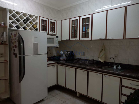 Imagem Casa com 3 Quartos à Venda, 240 m² em Centro - Pirassununga