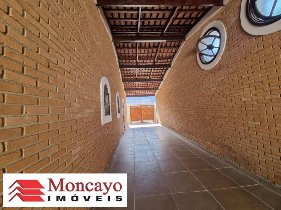 Imagem Casa com 3 Quartos à Venda, 300 m² em Centro - Caraguatatuba