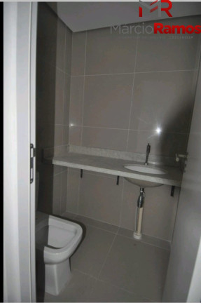 Imagem Imóvel com 4 Quartos à Venda, 165 m² em Papicu - Fortaleza Imagem Imóvel com 4 Quartos à Venda, 165 m² em Papicu - Fortaleza