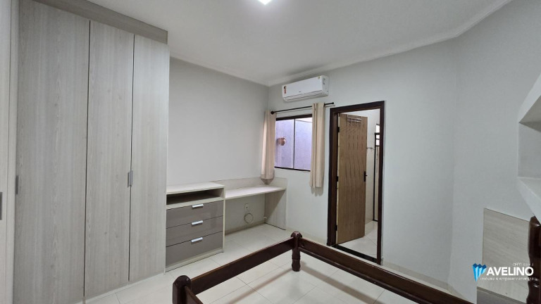 Imagem Casa com 3 Quartos à Venda, 168 m² em Santa Fé - Dourados Imagem Casa com 3 Quartos à Venda, 168 m² em Santa Fé - Dourados