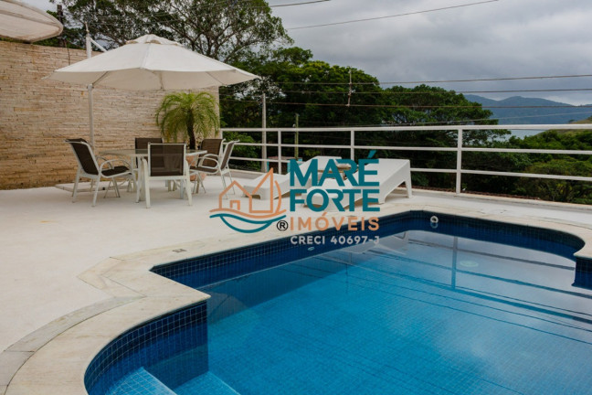 Imagem Casa com 6 Quartos à Venda, 800 m² em Cocanha - Caraguatatuba Imagem Casa com 6 Quartos à Venda, 800 m² em Cocanha - Caraguatatuba