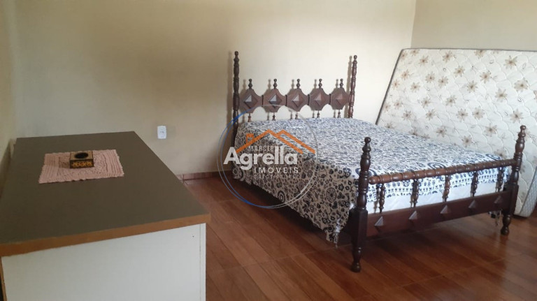 Imagem Imóvel com 1 Quarto à Venda, 270 m² em Chácara Cachoeira - Mogi Mirim Imagem Imóvel com 1 Quarto à Venda, 270 m² em Chácara Cachoeira - Mogi Mirim