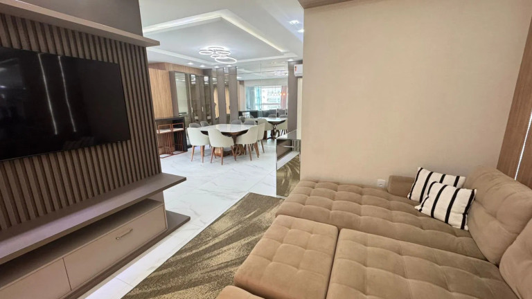 Imagem Apartamento com 4 Quartos à Venda, 162 m² em Meia Praia - Itapema