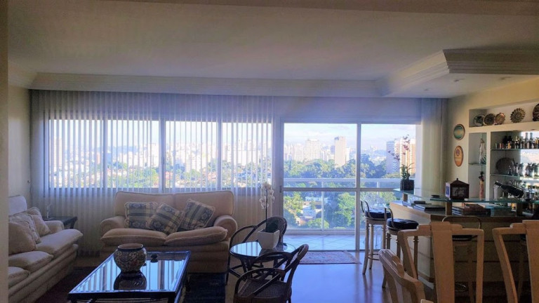 Imagem Apartamento com 3 Quartos à Venda, 160 m² em Campo Belo - São Paulo