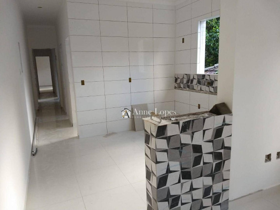 Casa com 2 Quartos à Venda, 80 m² em Embaré - Santos