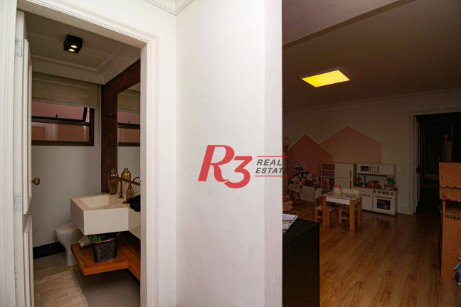 Imagem Apartamento com 3 Quartos à Venda, 240 m² em Boqueirão - Santos