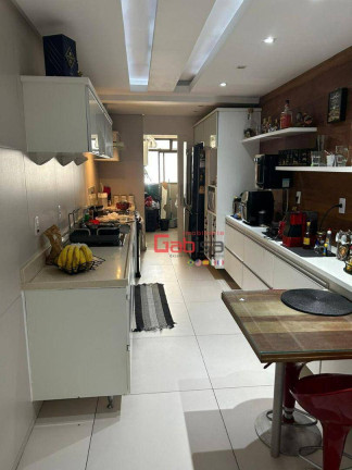 Imagem Cobertura com 3 Quartos à Venda, 250 m² em Vila Nova - Cabo Frio