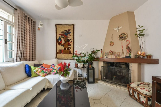 Imagem Casa com 3 Quartos à Venda, 190 m² em Indianópolis - São Paulo Imagem Casa com 3 Quartos à Venda, 190 m² em Indianópolis - São Paulo
