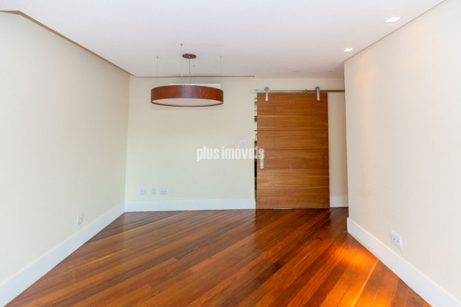 Imagem Apartamento com 2 Quartos à Venda, 142 m² em Campo Belo - São Paulo