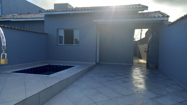 Imagem Casa com 2 Quartos à Venda, 120 m² em Tupy - Itanhaém