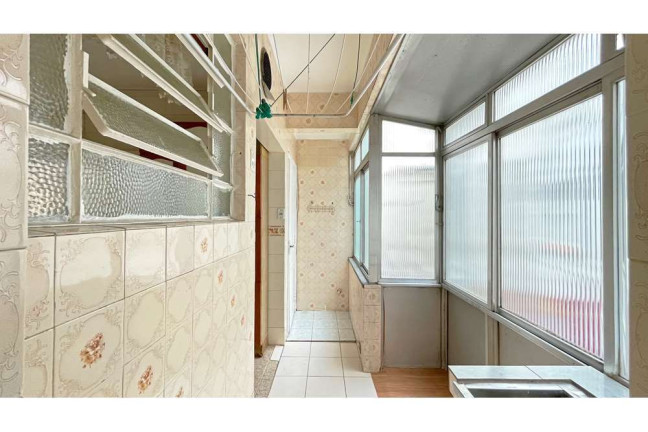 Imagem Imóvel com 3 Quartos à Venda,  em Independência - Porto Alegre