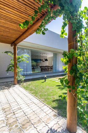 Imagem Casa com 8 Quartos à Venda, 467 m² em Itacimirim (monte Gordo) - Camaçari Imagem Casa com 8 Quartos à Venda, 467 m² em Itacimirim (monte Gordo) - Camaçari