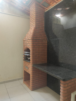 Imagem Casa com 3 Quartos à Venda, 209 m² em Jardim Rubi - Mogi Das Cruzes