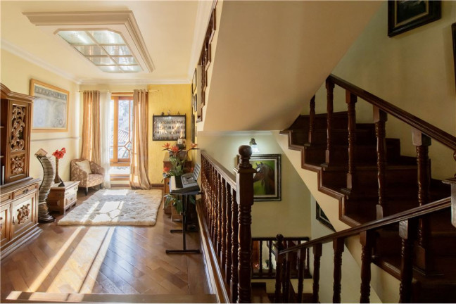 Imagem Casa com 3 Quartos à Venda, 450 m² em Maia - Guarulhos Imagem Casa com 3 Quartos à Venda, 450 m² em Maia - Guarulhos