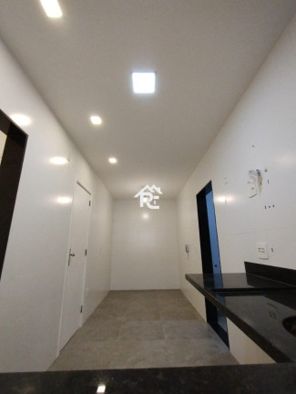 Imagem Apartamento com 2 Quartos à Venda, 90 m² em Ingá - Niterói