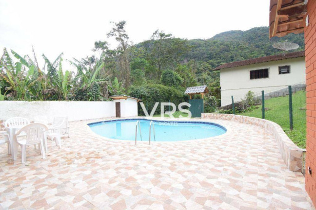 Imagem Casa com 4 Quartos à Venda, 266 m² em Granja Guarani - Teresópolis Imagem Casa com 4 Quartos à Venda, 266 m² em Granja Guarani - Teresópolis