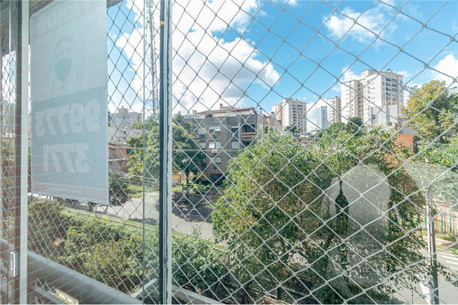 Imagem Apartamento com 3 Quartos à Venda, 82 m² em Passo Da Areia - Porto Alegre