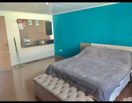 Imagem Casa com 4 Quartos à Venda, 140 m² em Cidade Industrial - Curitiba