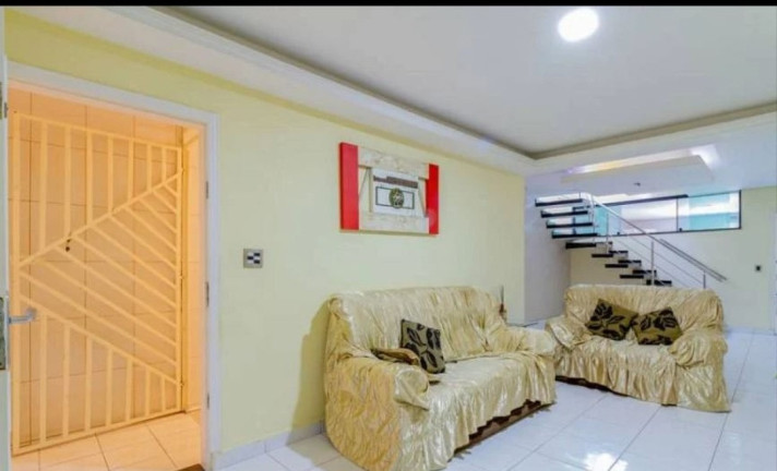 Imagem Casa com 3 Quartos à Venda, 270 m² em água Branca - São Paulo