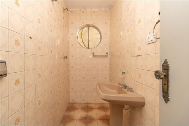Imagem Casa com 4 Quartos à Venda, em Vila Carrão - São Paulo Imagem Casa com 4 Quartos à Venda, em Vila Carrão - São Paulo