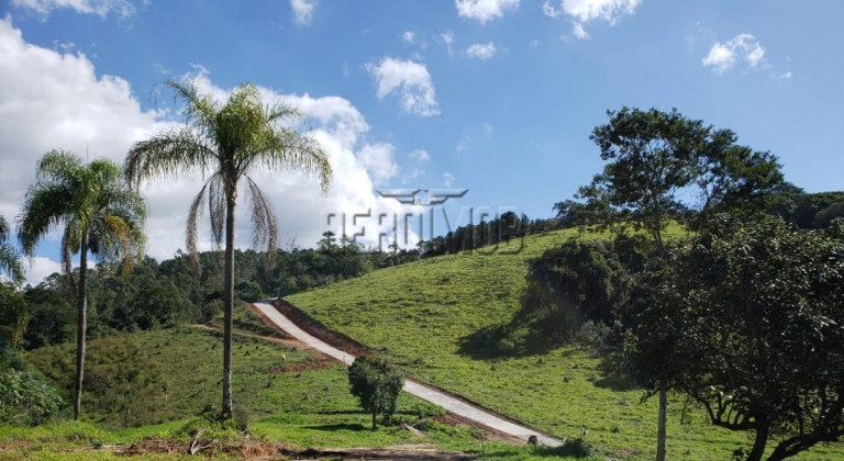 Imagem Terreno à Venda, 20.000 m² em Pinheirinho - Atibaia Imagem Terreno à Venda, 20.000 m² em Pinheirinho - Atibaia