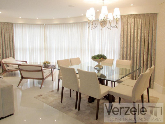 Imagem Apartamento com 4 Quartos à Venda, 237 m² em Barra Sul - Balneário Camboriú Imagem Apartamento com 4 Quartos à Venda, 237 m² em Barra Sul - Balneário Camboriú