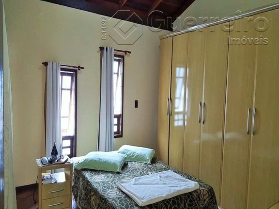Imagem Casa com 4 Quartos à Venda, 256 m² em Monte Verde - Florianópolis Imagem Casa com 4 Quartos à Venda, 256 m² em Monte Verde - Florianópolis
