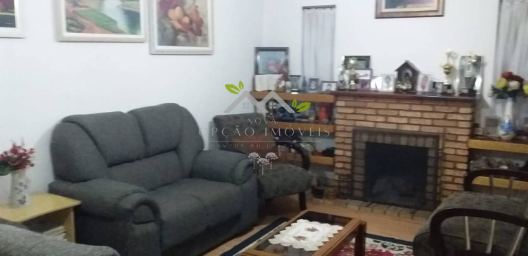 Imagem Casa com 4 Quartos à Venda, 129 m² em Vila Suíça - Campos Do Jordão