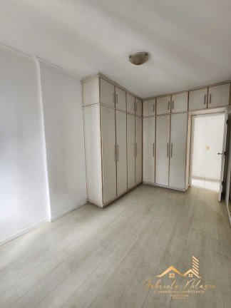 Imagem Cobertura com 3 Quartos à Venda, 320 m² em Gonzaga - Santos