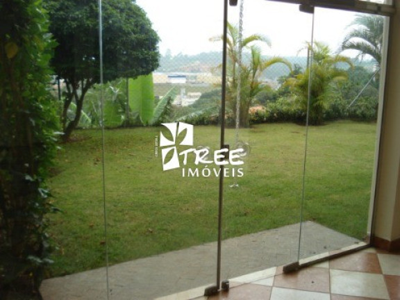 Imagem Casa com 2 Quartos à Venda, 250 m² em Arujá Country Club - Arujá Imagem Casa com 2 Quartos à Venda, 250 m² em Arujá Country Club - Arujá