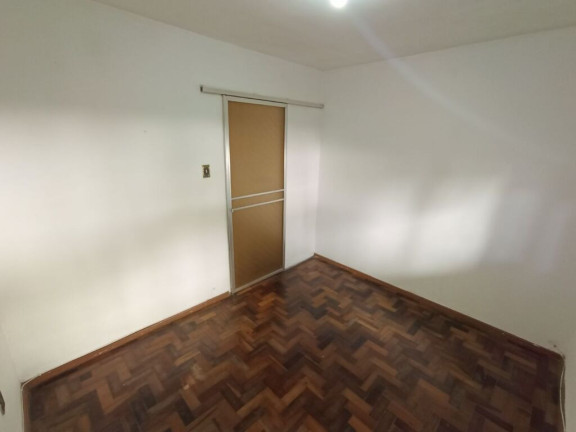 Imagem Imóvel com 2 Quartos à Venda,  em Santa Maria Goretti - Porto Alegre