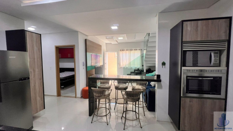 Imagem Sobrado com 2 Quartos à Venda, 84 m² em Caiçara - Praia Grande Imagem Sobrado com 2 Quartos à Venda, 84 m² em Caiçara - Praia Grande