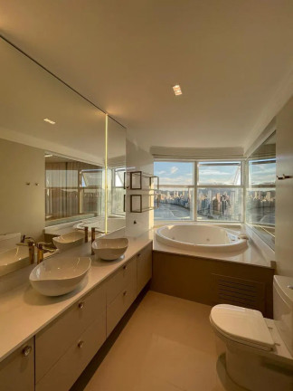 Imagem Apartamento com 3 Quartos à Venda, 164 m² em Pioneiros - Balneário Camboriú