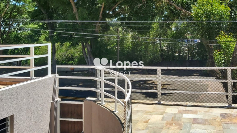 Imagem Casa com 3 Quartos à Venda, em Jardim Celani - Valinhos Imagem Casa com 3 Quartos à Venda, em Jardim Celani - Valinhos