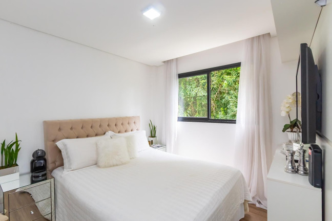 Imagem Casa de Condomínio com 4 Quartos à Venda, 204 m² em Santo Inácio - Curitiba Imagem Casa de Condomínio com 4 Quartos à Venda, 204 m² em Santo Inácio - Curitiba