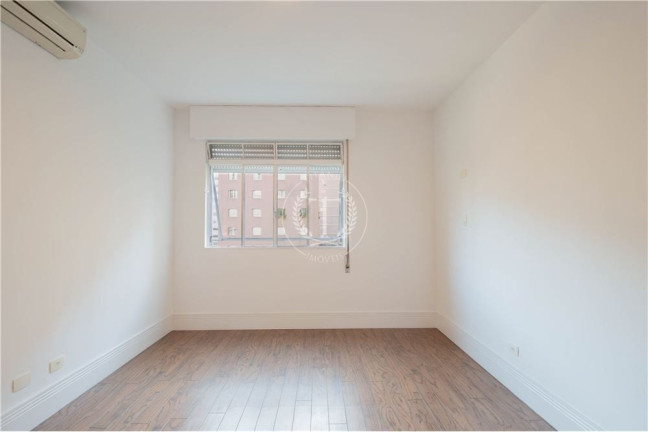 Imagem Apartamento com 2 Quartos à Venda, 156 m² em Cerqueira César - São Paulo