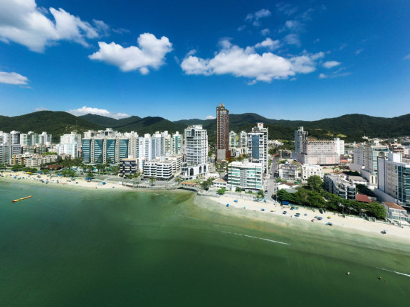 Imagem Apartamento com 5 Quartos à Venda, 135 m² em Centro - Itapema