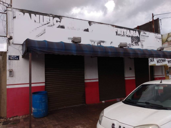 Sala Comercial à Venda, 538 m² em Vila Triangulo - Arapongas