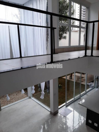 Imagem Casa com 3 Quartos à Venda, 340 m² em Bosque Da Saúde - São Paulo Imagem Casa com 3 Quartos à Venda, 340 m² em Bosque Da Saúde - São Paulo