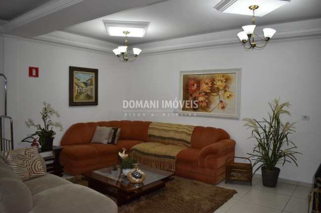 Imagem Imóvel com 32 Quartos à Venda, 800 m² em Região De Capivari - Campos Do Jordão Imagem Imóvel com 32 Quartos à Venda, 800 m² em Região De Capivari - Campos Do Jordão