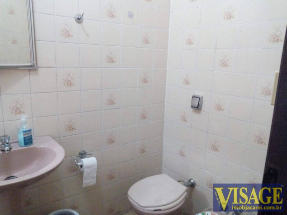 Imagem Sobrado com 4 Quartos à Venda,  em Centro - Jacareí