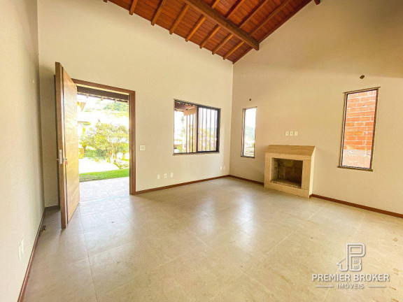Imagem Casa com 3 Quartos à Venda, 300 m² em Vargem Grande - Teresópolis Imagem Casa com 3 Quartos à Venda, 300 m² em Vargem Grande - Teresópolis