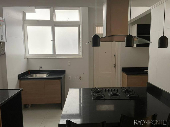 Imagem Apartamento com 3 Quartos à Venda, 140 m² em Icaraí - Niterói
