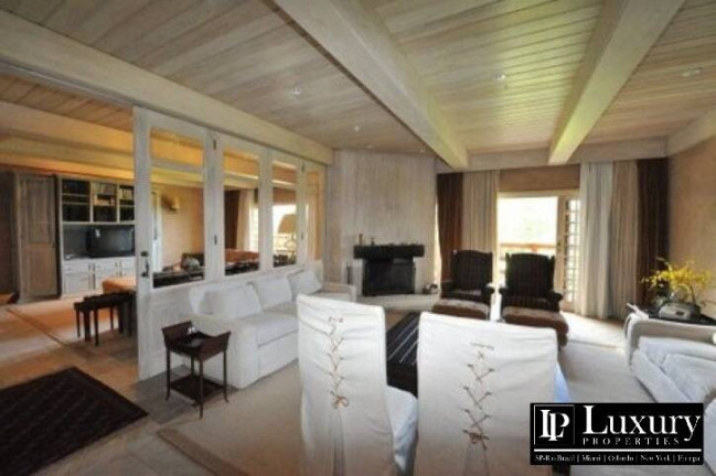 Imagem Casa com 6 Quartos à Venda, 400 m² em Capivari - Campos Do Jordão