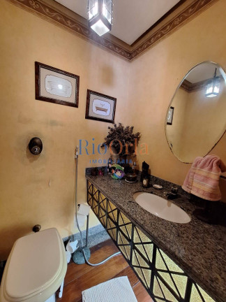 Imagem Apartamento com 4 Quartos à Venda, 215 m² em Barra Da Tijuca - Rio De Janeiro