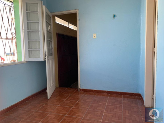 Imagem Casa com 3 Quartos à Venda, 214 m² em Centro - Pelotas Imagem Casa com 3 Quartos à Venda, 214 m² em Centro - Pelotas