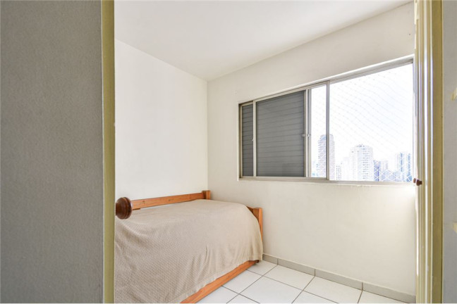 Imagem Imóvel com 2 Quartos à Venda,  em Vila Nova Conceição - São Paulo