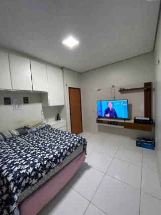 Imagem Casa com 3 Quartos à Venda, em Ponta Negra - Manaus Imagem Casa com 3 Quartos à Venda, em Ponta Negra - Manaus