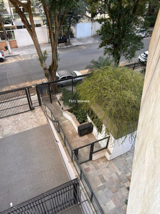 Imagem Imóvel com 4 Quartos à Venda, 220 m² em Campo Belo - São Paulo Imagem Imóvel com 4 Quartos à Venda, 220 m² em Campo Belo - São Paulo